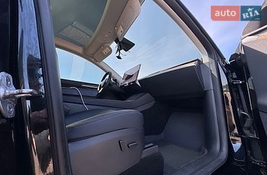 Внедорожник / Кроссовер Tesla Model Y 2023 в Одессе