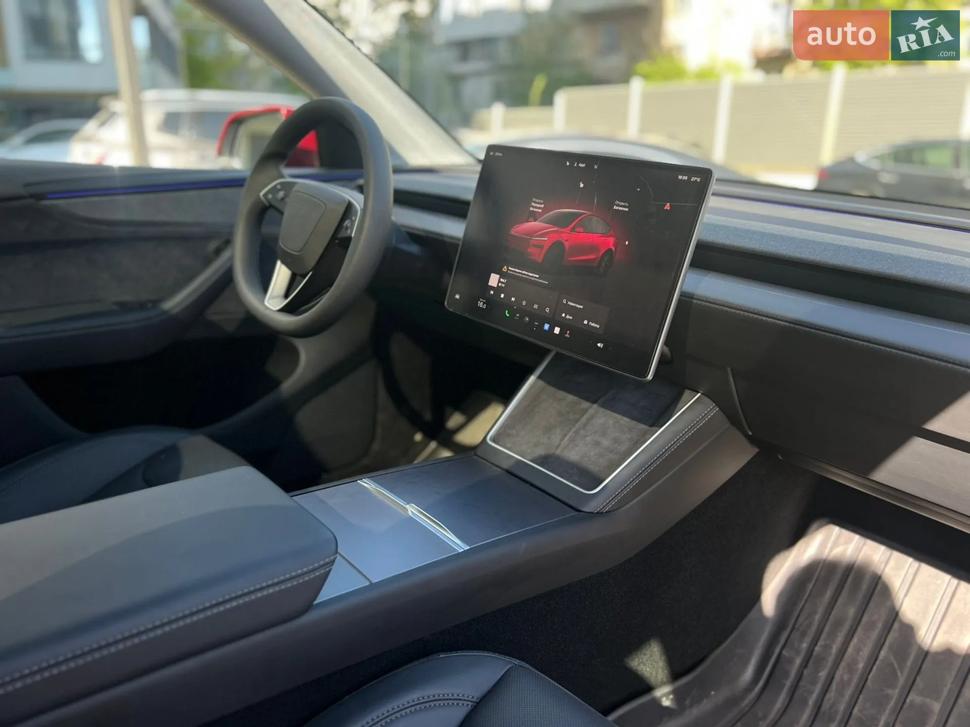 2025 Tesla Model Y - мініатюра 33