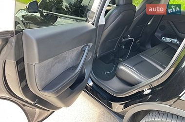 Внедорожник / Кроссовер Tesla Model Y 2022 в Запорожье