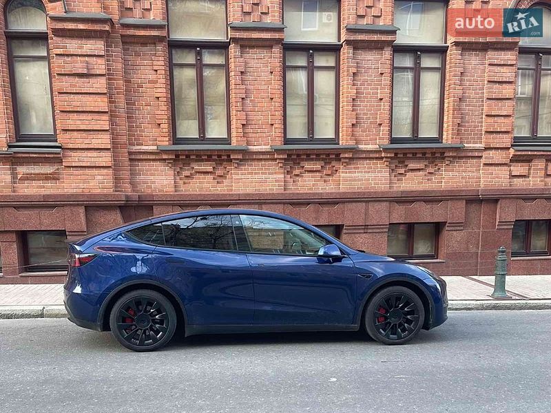 Внедорожник / Кроссовер Tesla Model Y 2021 в Харькове