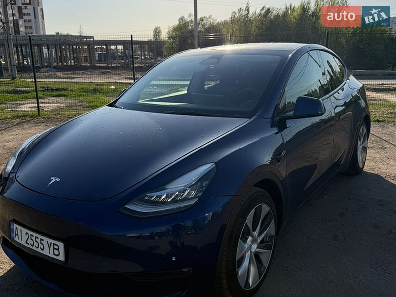 Внедорожник / Кроссовер Tesla Model Y 2022 в Киеве