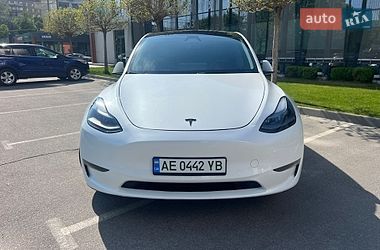 Позашляховик / Кросовер Tesla Model Y 2024 в Дніпрі
