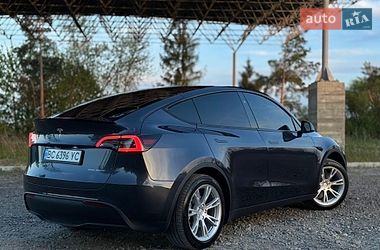 Внедорожник / Кроссовер Tesla Model Y 2024 в Самборе