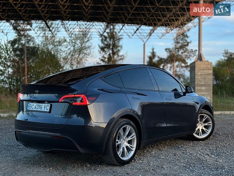 Внедорожник / Кроссовер Tesla Model Y 2024 в Самборе