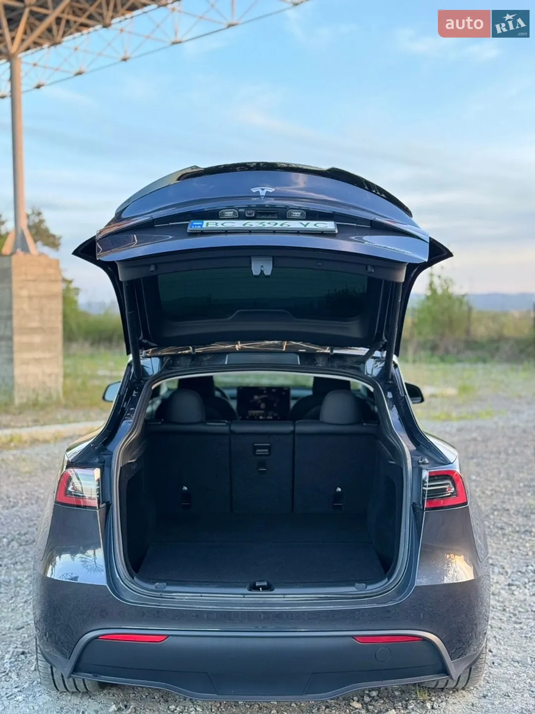 2024 Tesla Model Y - мініатюра 15