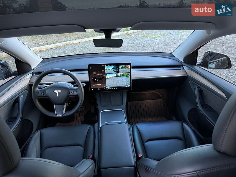 Внедорожник / Кроссовер Tesla Model Y 2024 в Самборе