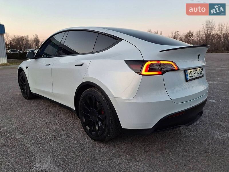 Внедорожник / Кроссовер Tesla Model Y 2021 в Днепре