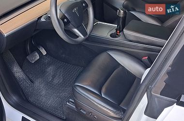 Внедорожник / Кроссовер Tesla Model Y 2021 в Днепре