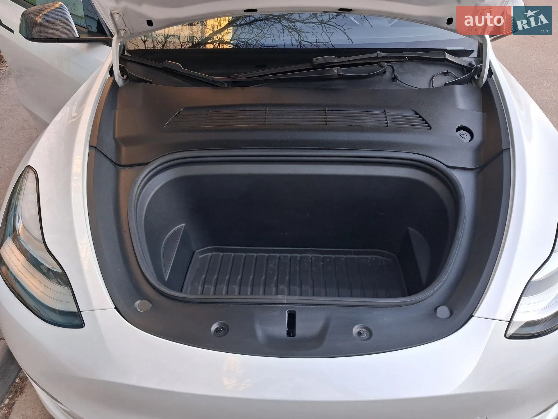 2021 Tesla Model Y - мініатюра 15