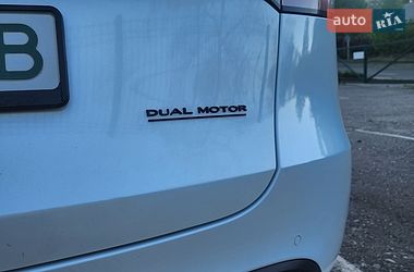 Внедорожник / Кроссовер Tesla Model Y 2022 в Киеве