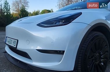 Внедорожник / Кроссовер Tesla Model Y 2022 в Киеве