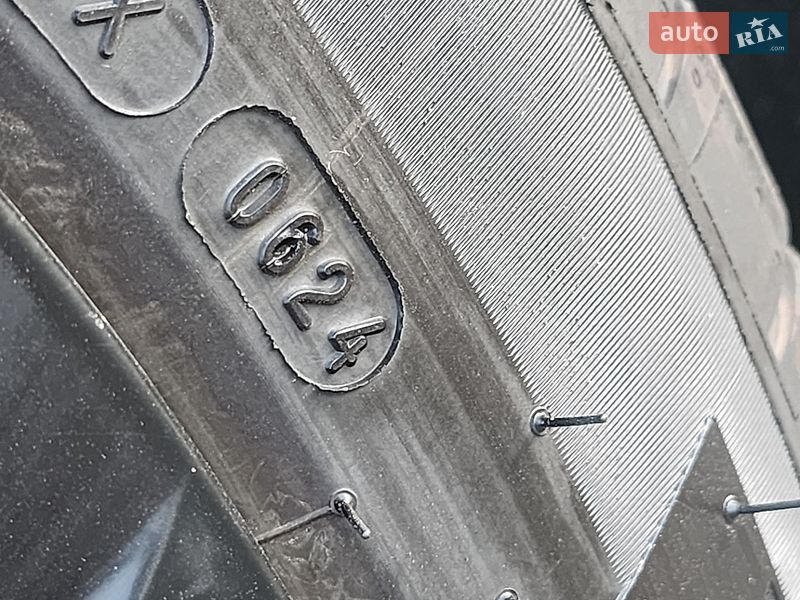 Внедорожник / Кроссовер Tesla Model Y 2022 в Киеве