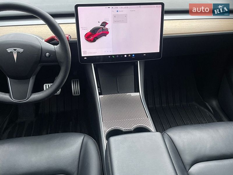 Внедорожник / Кроссовер Tesla Model Y 2021 в Киеве
