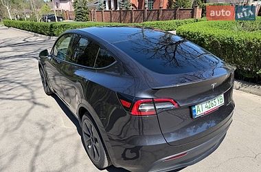 Позашляховик / Кросовер Tesla Model Y 2024 в Києві
