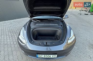 Внедорожник / Кроссовер Tesla Model Y 2021 в Львове