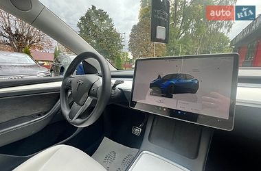 Позашляховик / Кросовер Tesla Model Y 2022 в Сторожинці