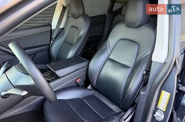 Позашляховик / Кросовер Tesla Model Y 2020 в Києві