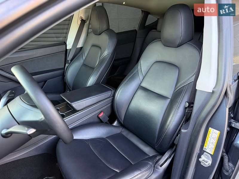 Позашляховик / Кросовер Tesla Model Y 2020 в Києві