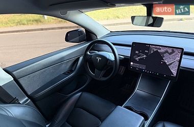 Позашляховик / Кросовер Tesla Model Y 2020 в Києві
