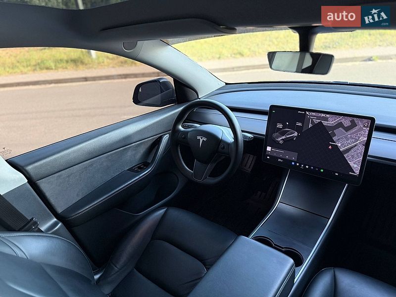 Позашляховик / Кросовер Tesla Model Y 2020 в Києві