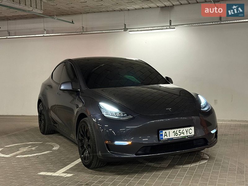 Позашляховик / Кросовер Tesla Model Y 2020 в Києві