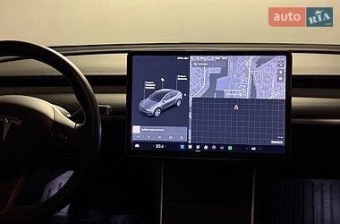 Позашляховик / Кросовер Tesla Model Y 2020 в Києві