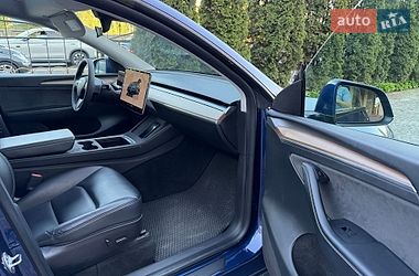 Внедорожник / Кроссовер Tesla Model Y 2022 в Киеве