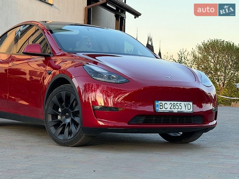 Внедорожник / Кроссовер Tesla Model Y 2023 в Стрые
