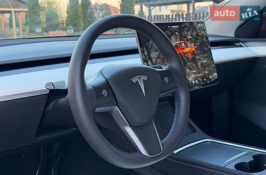 Внедорожник / Кроссовер Tesla Model Y 2023 в Стрые