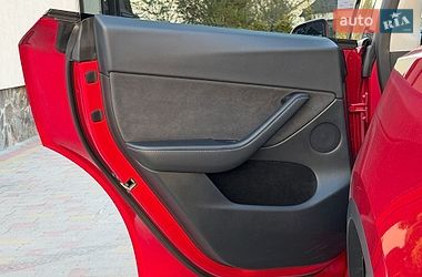 Внедорожник / Кроссовер Tesla Model Y 2023 в Стрые