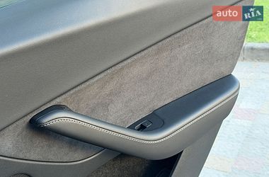 Внедорожник / Кроссовер Tesla Model Y 2023 в Стрые