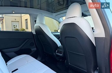 Внедорожник / Кроссовер Tesla Model Y 2023 в Стрые