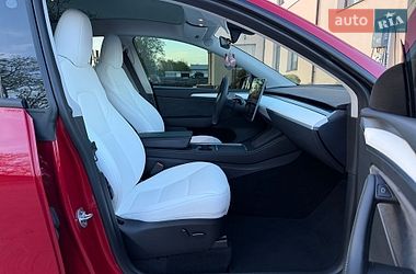 Внедорожник / Кроссовер Tesla Model Y 2023 в Стрые