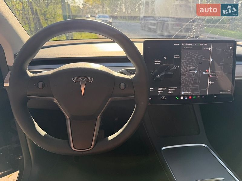 Внедорожник / Кроссовер Tesla Model Y 2024 в Львове