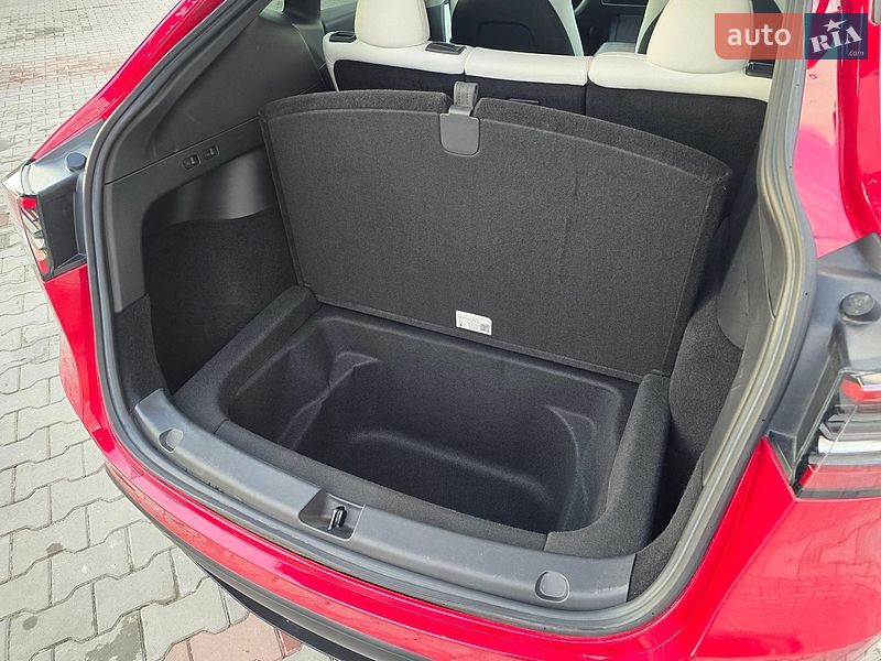 Внедорожник / Кроссовер Tesla Model Y 2022 в Костополе