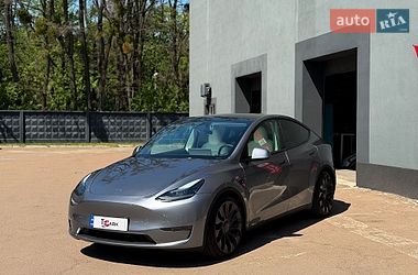 Внедорожник / Кроссовер Tesla Model Y 2024 в Киеве