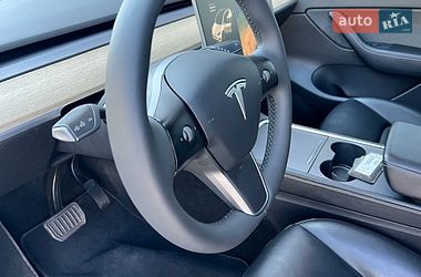 Позашляховик / Кросовер Tesla Model Y 2021 в Луцьку
