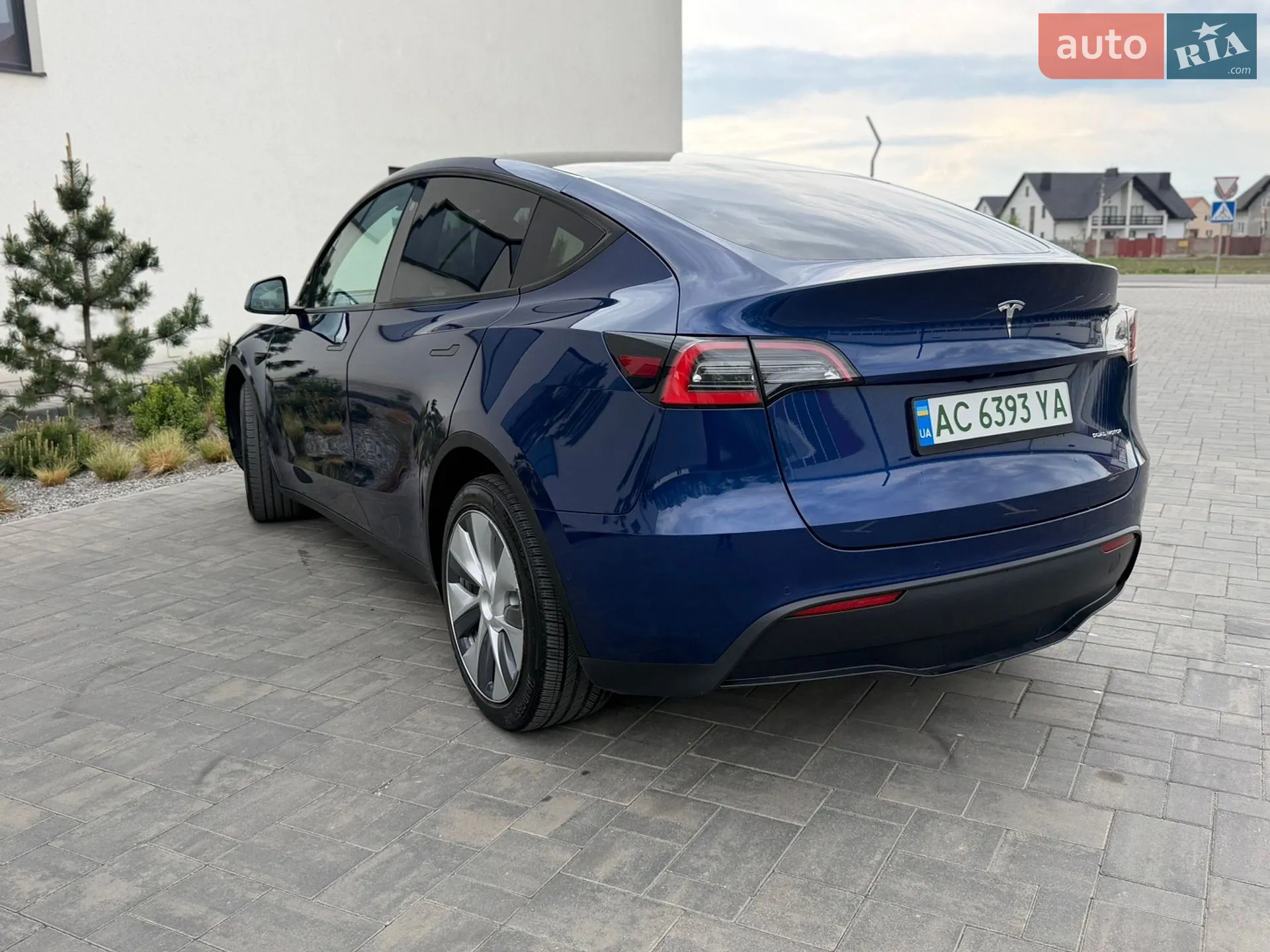 2021 Tesla Model Y - мініатюра 12