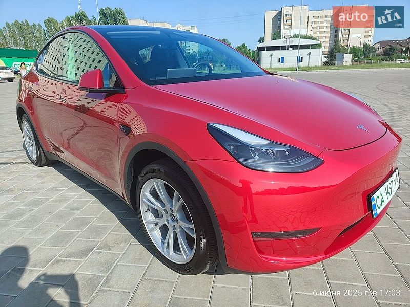 Позашляховик / Кросовер Tesla Model Y 2023 в Черкасах