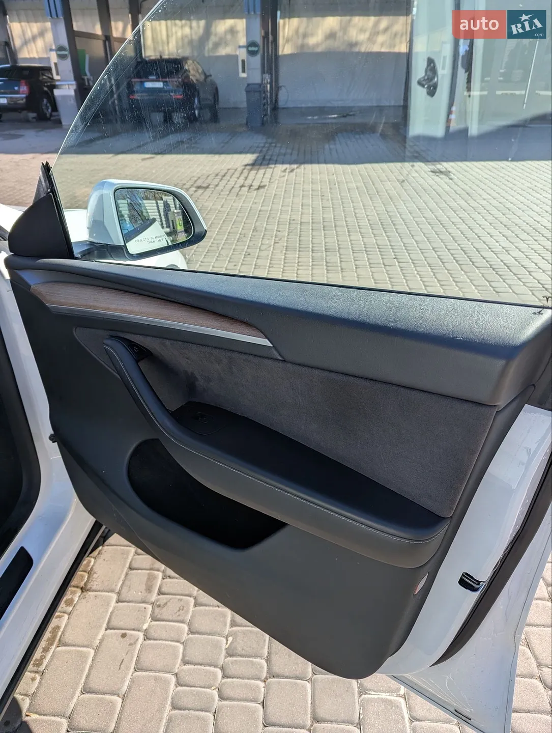 2023 Tesla Model Y - мініатюра 10