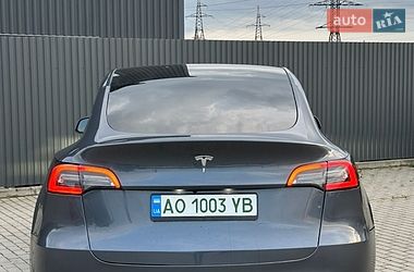 Внедорожник / Кроссовер Tesla Model Y 2023 в Ужгороде
