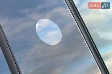 Внедорожник / Кроссовер Tesla Model Y 2023 в Ужгороде