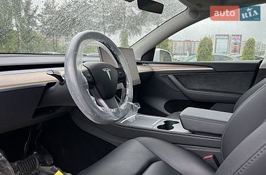 Внедорожник / Кроссовер Tesla Model Y 2023 в Львове