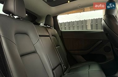 Позашляховик / Кросовер Tesla Model Y 2023 в Львові