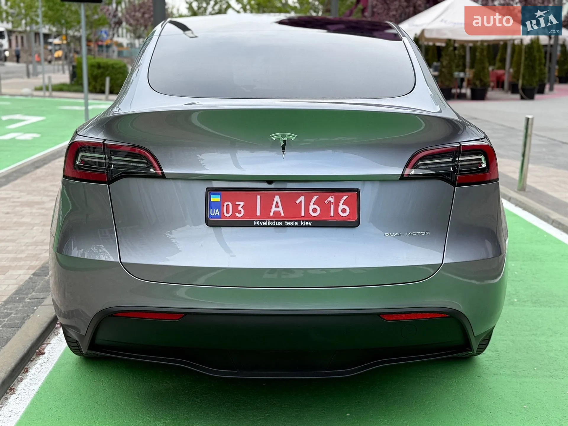 2024 Tesla Model Y - мініатюра 23