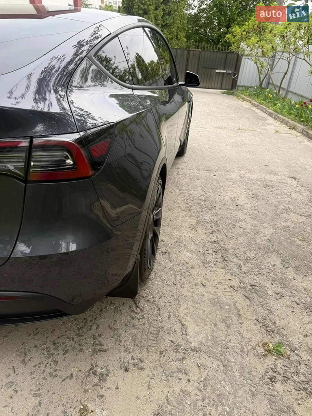 2022 Tesla Model Y - мініатюра 3