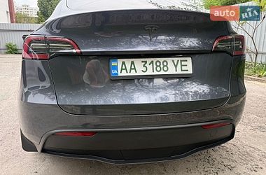 Внедорожник / Кроссовер Tesla Model Y 2022 в Киеве