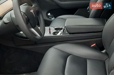 Внедорожник / Кроссовер Tesla Model Y 2023 в Чернигове