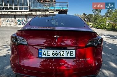 Внедорожник / Кроссовер Tesla Model Y 2023 в Днепре