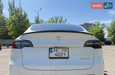Внедорожник / Кроссовер Tesla Model Y 2022 в Кривом Роге